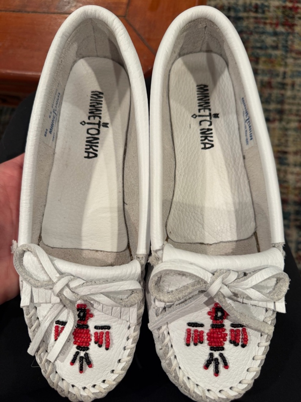 Vintage Minnetonka White Beaded Thunderbird Moccasins